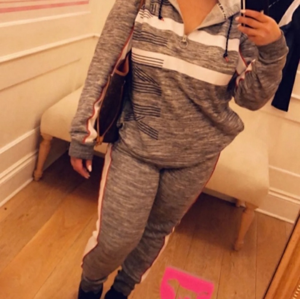 Victorias Secret Pink sweatsuit
